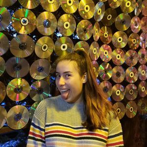 Meet your Posher, Lia